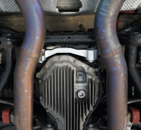 BMW F8X M2C/M3/M4 Differential Lift Kit
