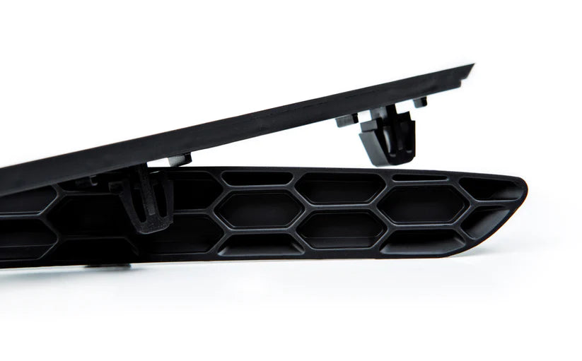 BMW F87 M2/M2C Rear Reflector Delete Kit - Honeycomb
