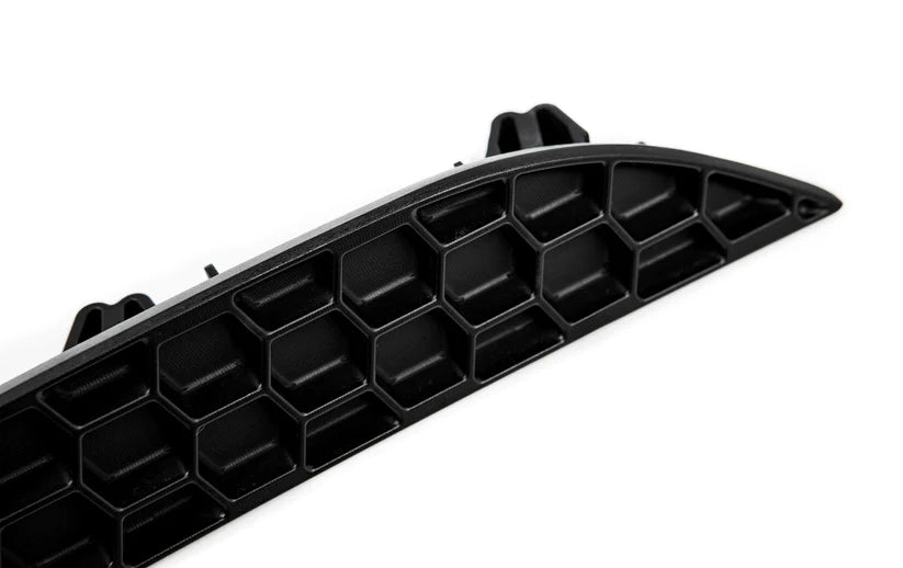 BMW F90 M5 Rear Reflector Delete Kit - Honeycomb