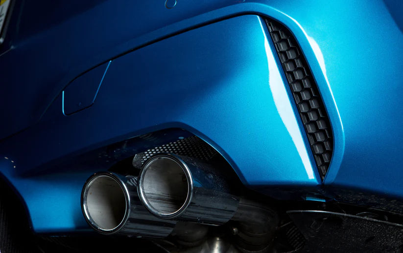 BMW F90 M5 Rear Reflector Delete Kit - Honeycomb