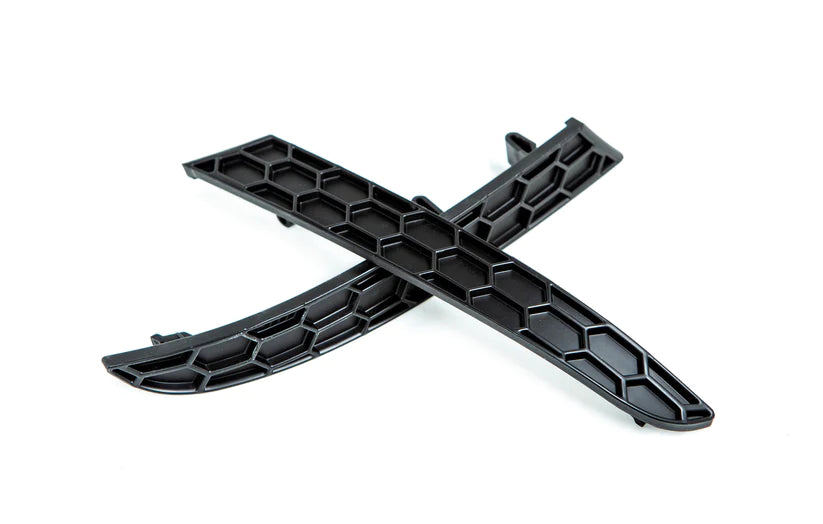 BMW F97 X3M Rear Reflector Delete Kit - Honeycomb