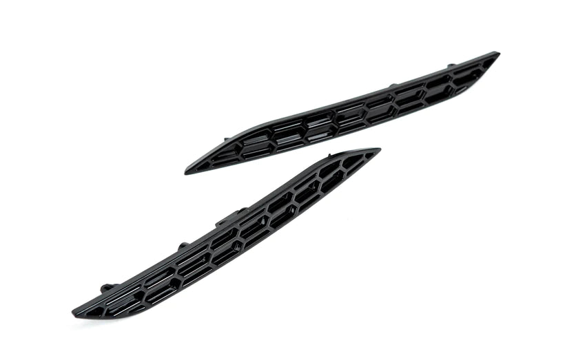 BMW F22 M-Pack Rear Reflector Delete Kit - Honeycomb