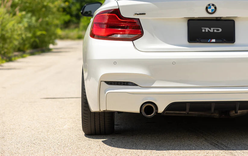 BMW F22 M-Pack Rear Reflector Delete Kit - Honeycomb