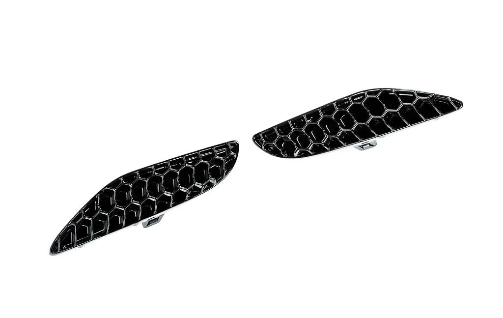 BMW F9X X5M/X6M Rear Reflector Delete Kit - Honeycomb