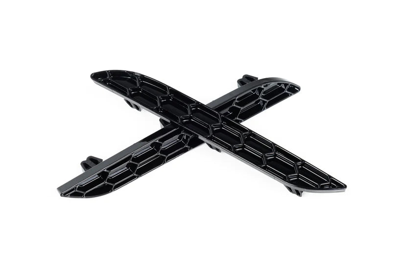 BMW G42 2-Series Rear Reflector Delete Kit - Honeycomb