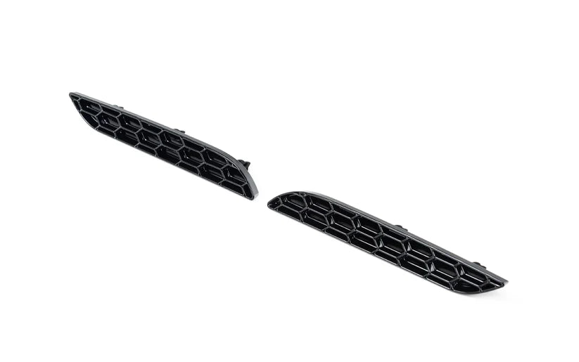 BMW G42 2-Series Rear Reflector Delete Kit - Honeycomb